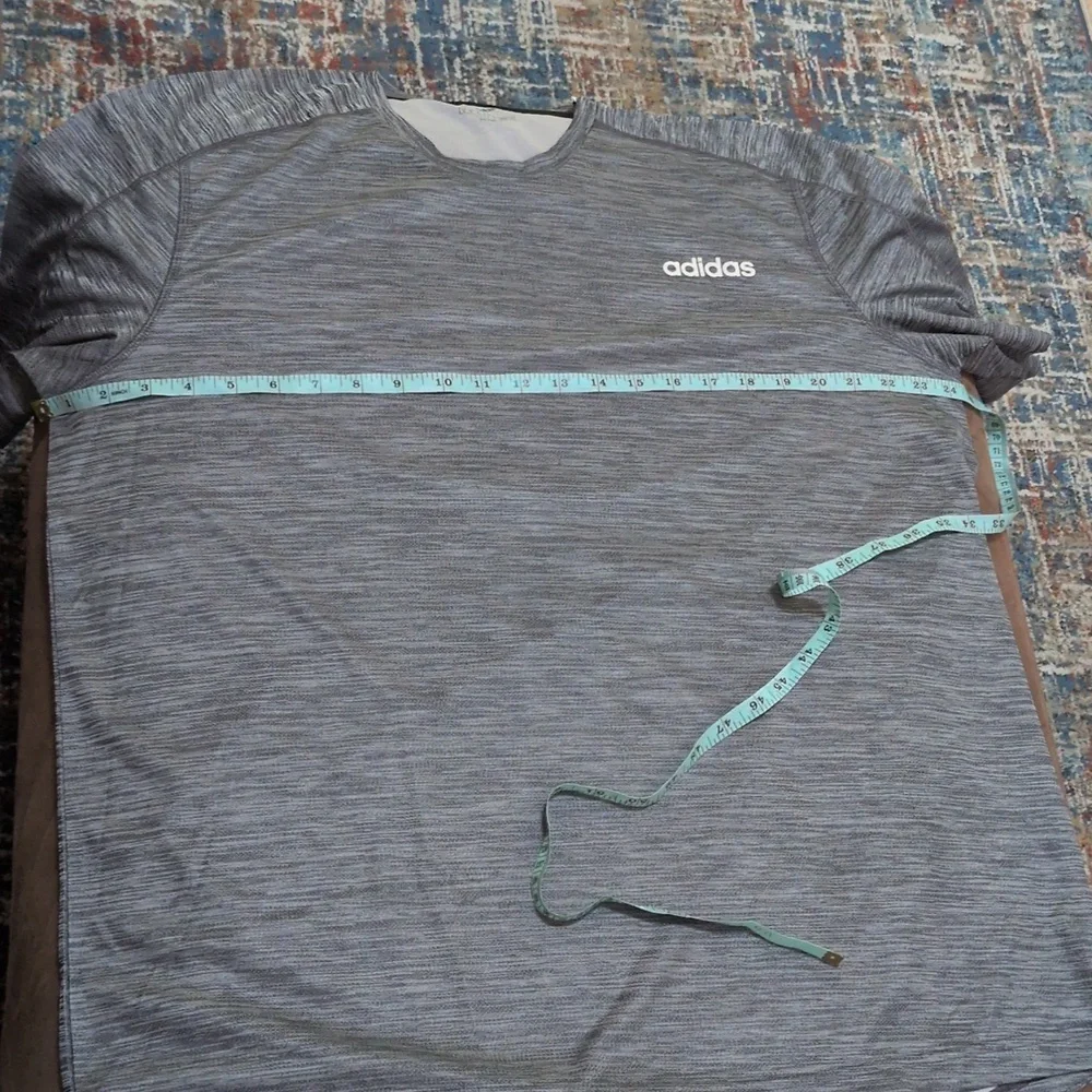 adidas Climalite Men's Heather Gray Short Sleeve Athletic Shirt Size XL